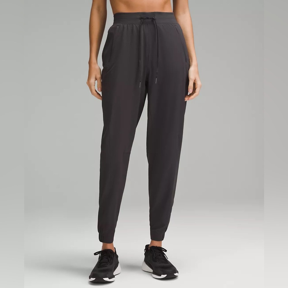 Lululemon joggers